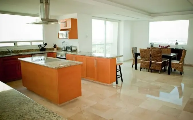 Luxury Çatı Katı Süiti (Penthouse), 5 Yatak Odası, Engellilere Uygun, Mutfak