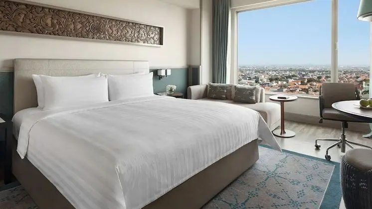 Deluxe Oda, 1 En Büyük (King) Boy Yatak