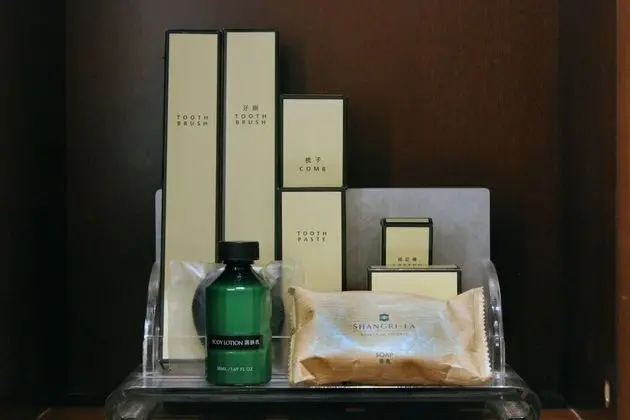 Deluxe Oda, 1 En Büyük (King) Boy Yatak