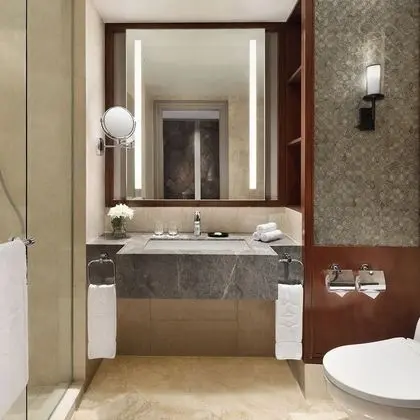 Deluxe Oda, 1 En Büyük (King) Boy Yatak