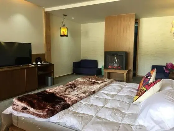 Comfort Tek Büyük Yataklı Oda, Bahçe Manzaralı