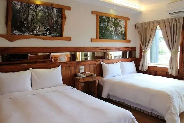 Economy Tek Büyük Yataklı Oda, 2 Çift Kişilik Yatak (Two Single Beds)