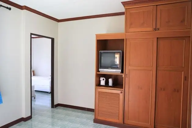 Deluxe one bedroom