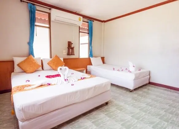 Deluxe one bedroom