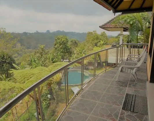 Villa (Santai)