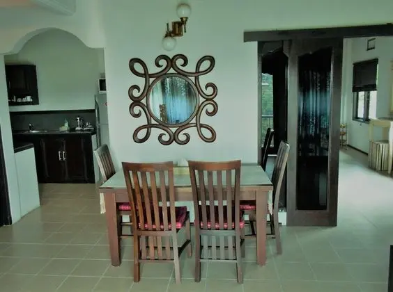 Villa (Santai)