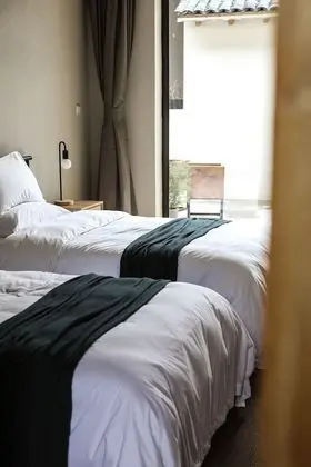 İki Ayrı Yataklı Oda