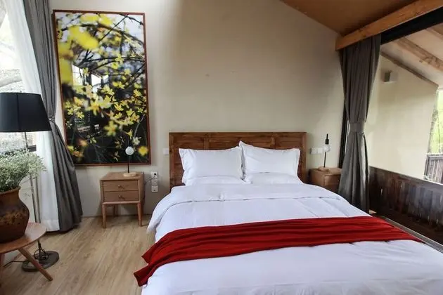 Tek Büyük Yataklı Oda