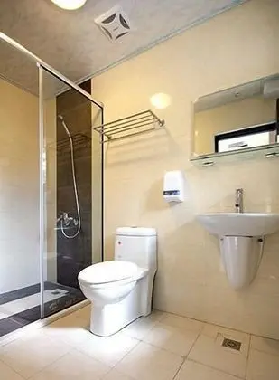 Senior Tek Büyük Yataklı Oda