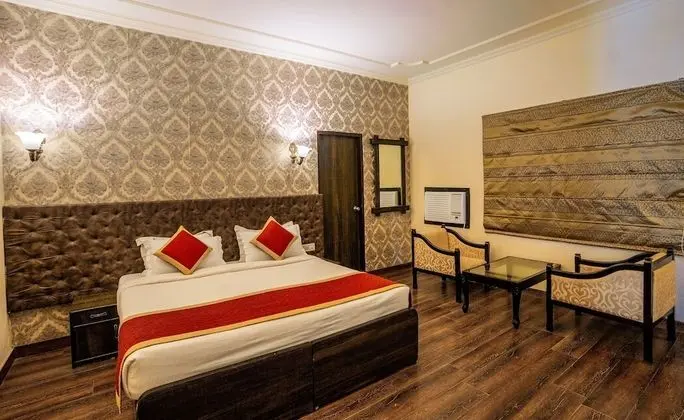 Deluxe Tek Büyük Yataklı Oda, 1 Büyük (Queen) Boy Yatak, Özel Banyo, Bahçe Manzaralı