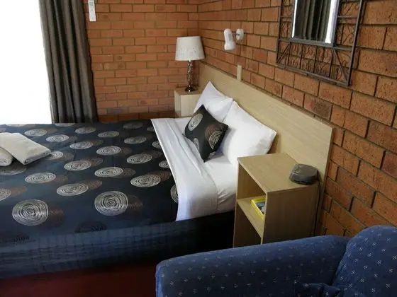Standard Stüdyo, Sigara İçilmez (Quadruple Room)