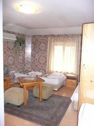 Economy İki Ayrı Yataklı Oda