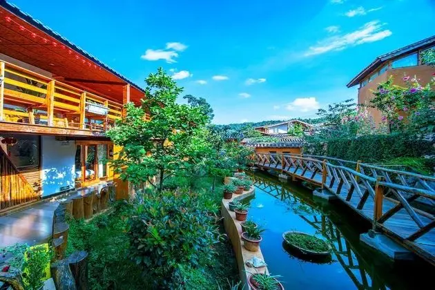 Signature Tek Büyük Yataklı Oda, Bahçe Manzaralı (Room No.4)