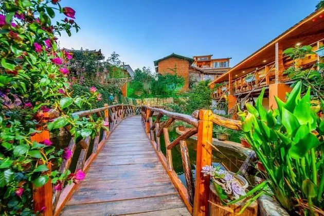 Signature Tek Büyük Yataklı Oda, Bahçe Manzaralı (Room No.4)