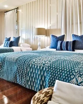 Shantaa Villa (2 queen size beds)