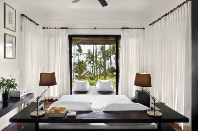 Shantaa Sweet (A king size bed)