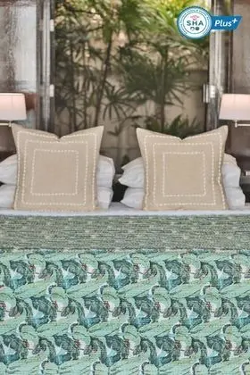 Shantaa Sweet (A king size bed)