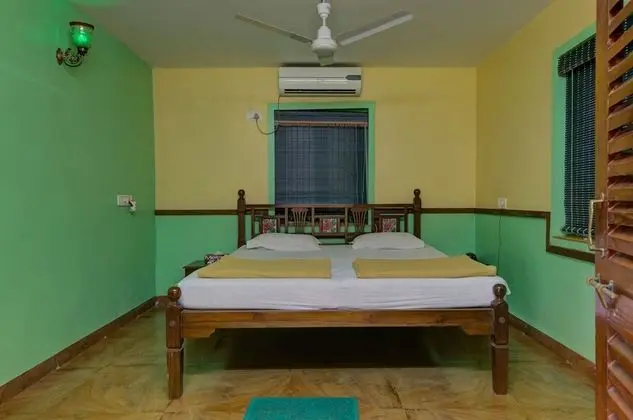 Deluxe Tek Büyük Yataklı Oda, 1 Yatak Odası, Bahçe Manzaralı