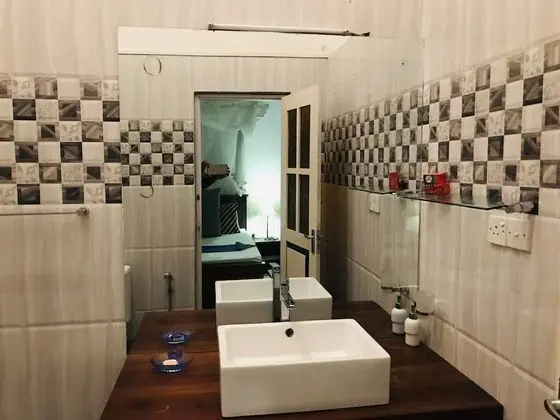 Luxury Tek Büyük Yataklı Oda