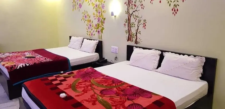 Deluxe Dört Kişilik Oda