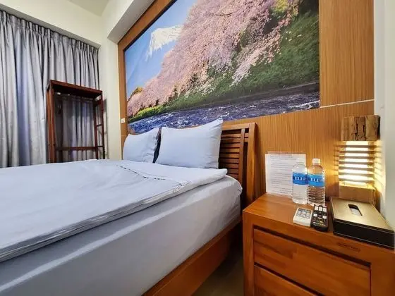Signature Tek Büyük Yataklı Oda, 1 Büyük (Queen) Boy Yatak, Balkon, Dağ Manzaralı