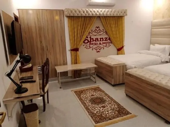 Deluxe Üç Kişilik Oda