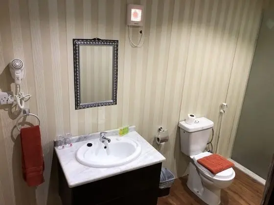 Deluxe Dört Kişilik Oda