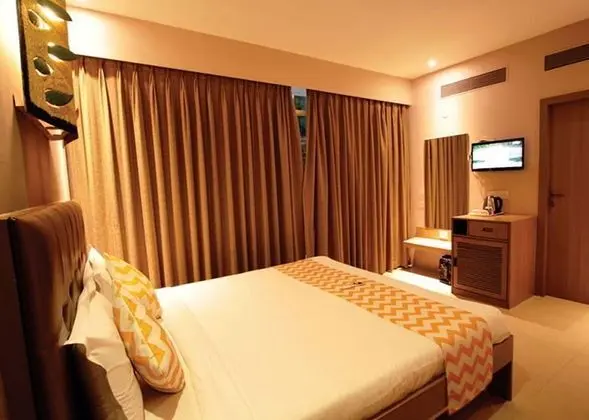 Luxury Oda