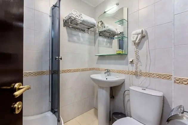 Üç Kişilik Oda