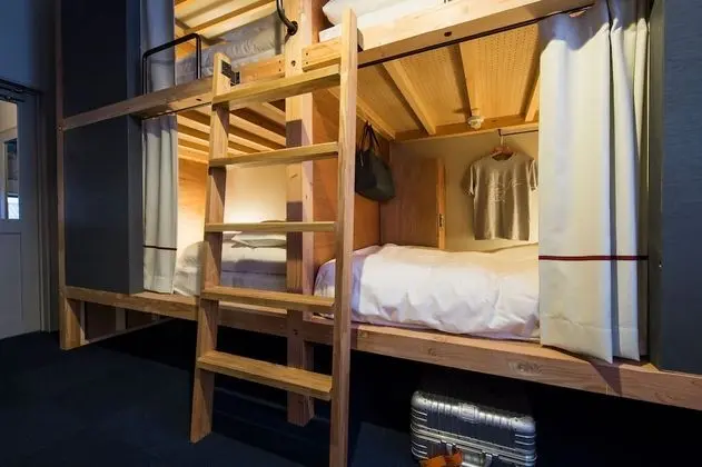 Ortak Ranzalı Oda, Sadece kadınlar için (Bunk Bed for 2 People)