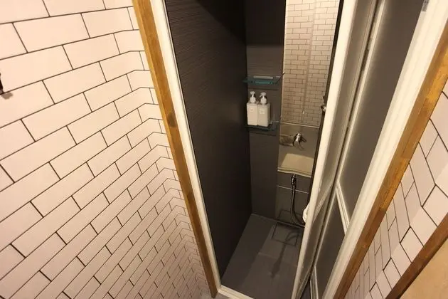 Ortak Ranzalı Oda, Karma Ranzalı Oda