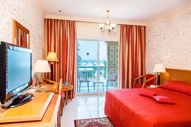1 Çift Kişilik Veya 2 Tek Kişilik Yatak Deluxe