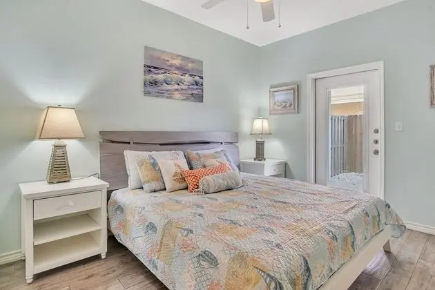 Daire, Birden Çok Yatak, Veranda (Shark Key's)