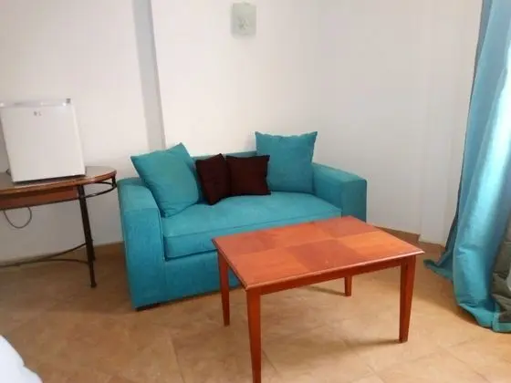 Comfort Tek Büyük veya İki Ayrı Yataklı Oda, Havuz Manzaralı