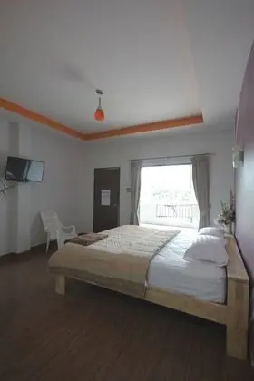 Tek Büyük Yataklı Oda