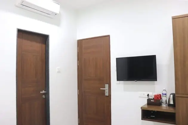 Standard Tek Büyük Yataklı Oda