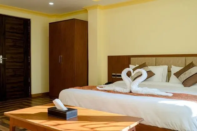 Comfort Tek Büyük Yataklı Oda