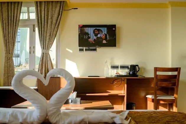 Comfort Tek Büyük Yataklı Oda