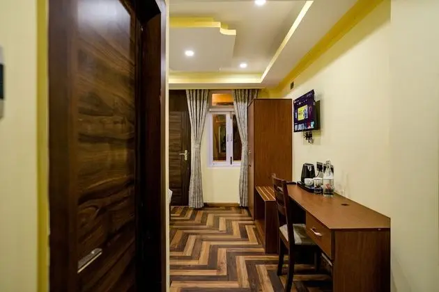 Comfort Tek Büyük Yataklı Oda