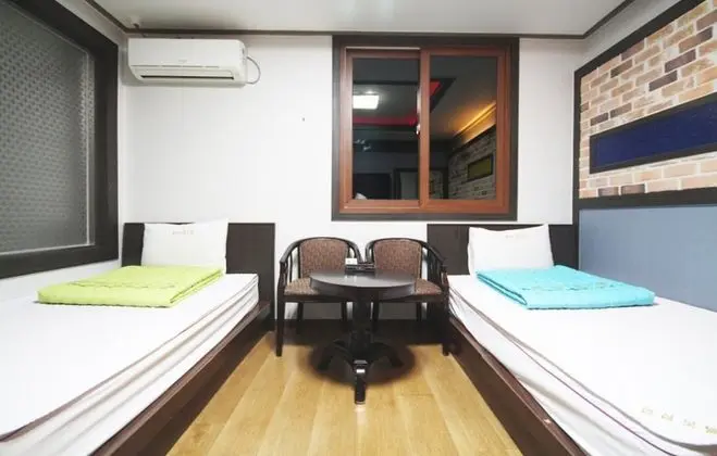 İki Ayrı Yataklı Oda