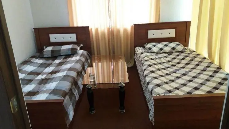Ortak Ranzalı Oda, Ortak Banyo (2)