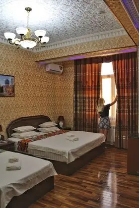 Deluxe Üç Kişilik Oda