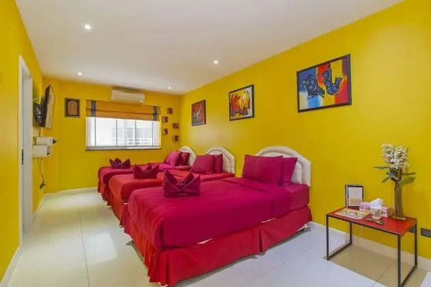 8 Bedrooms Private Pool Villa