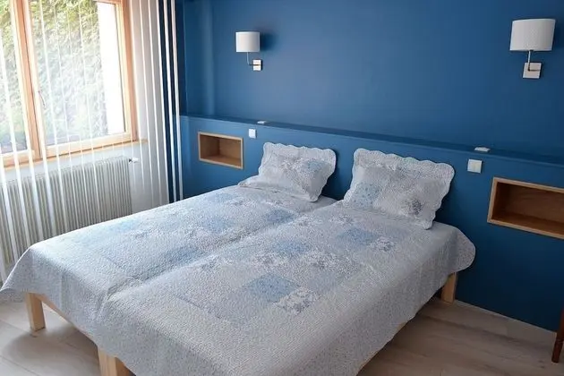 Ev, Avlu Manzaralı (S'Harzala Bleu)