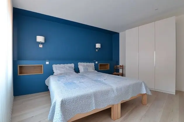 Ev, Avlu Manzaralı (S'Harzala Bleu)