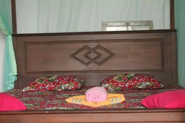 Basic Tek Büyük Yataklı Oda