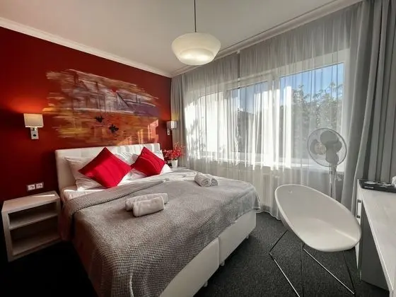 Comfort Tek Büyük veya İki Ayrı Yataklı Oda