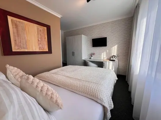Comfort Tek Büyük veya İki Ayrı Yataklı Oda