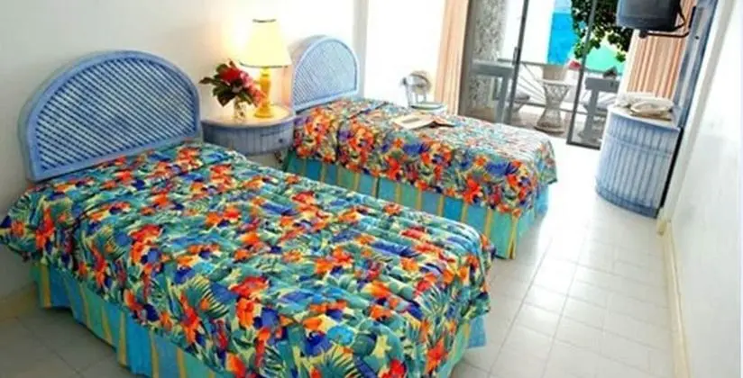 Deluxe Oda (Beachfront)
