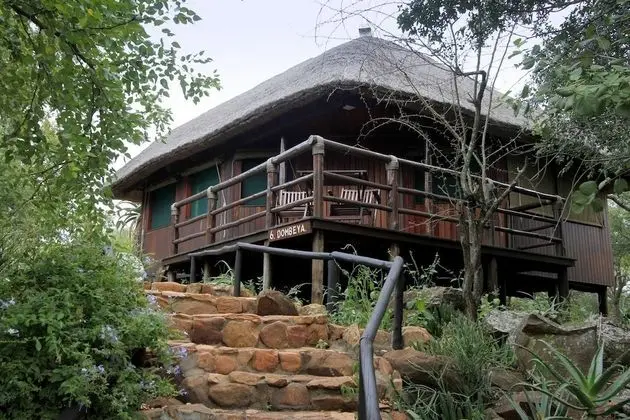 Standard Bush Chalet